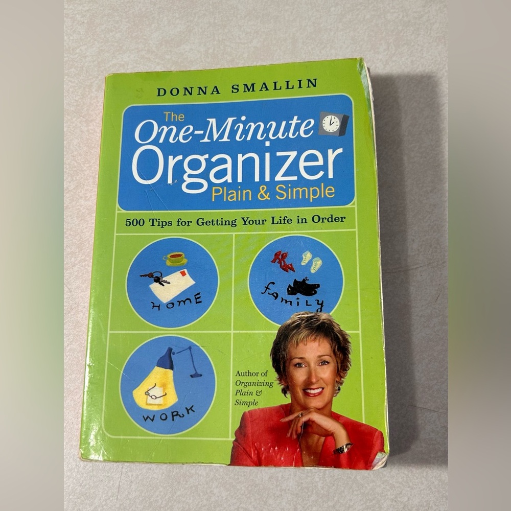The One-Minute Organizer by Donna Smallin - Green Cover